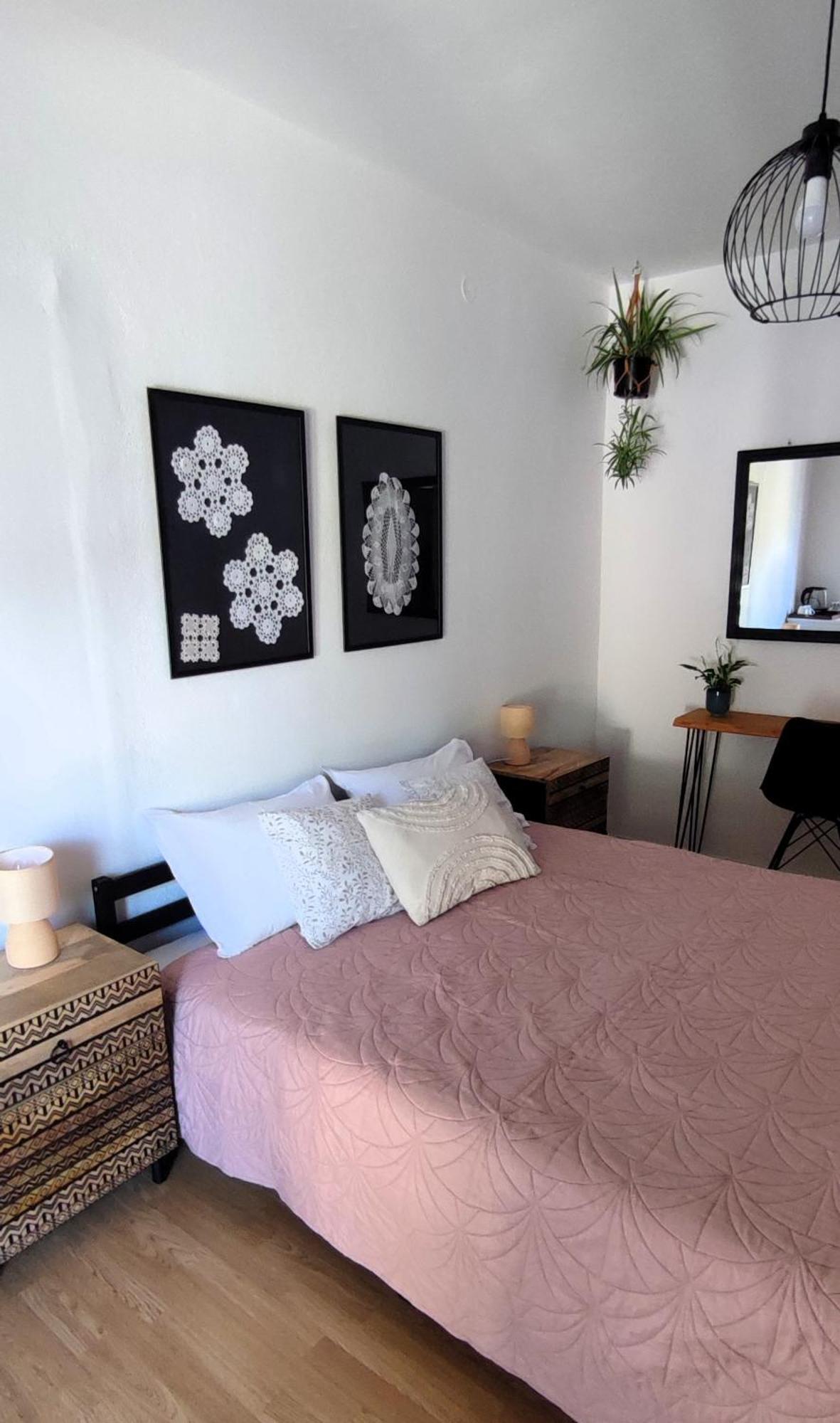 Guest House Vuljan Hvar Town Esterno foto
