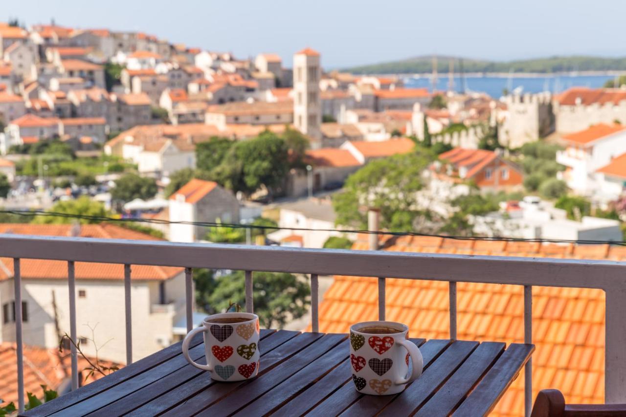Guest House Vuljan Hvar Town Esterno foto