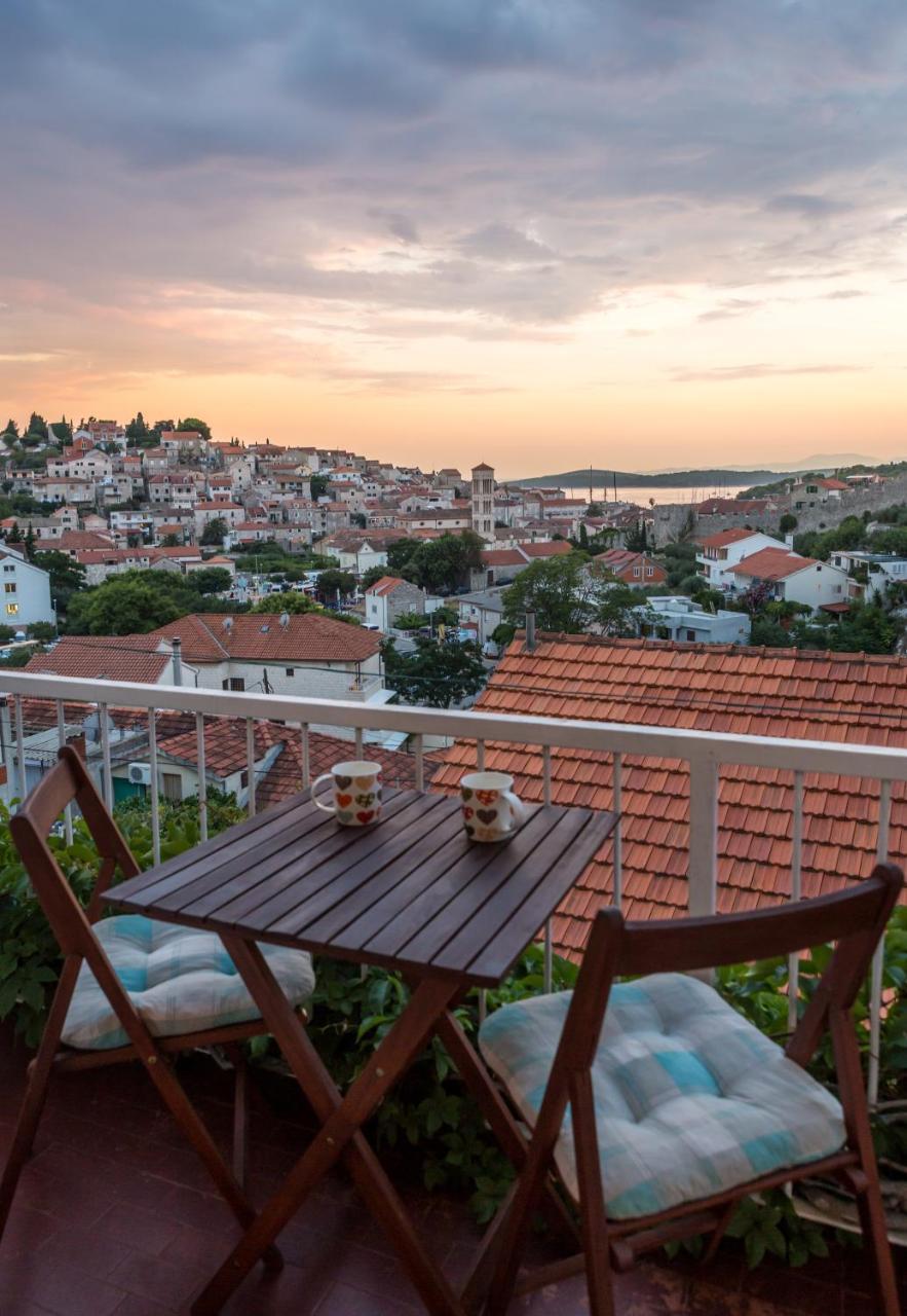 Guest House Vuljan Hvar Town Esterno foto